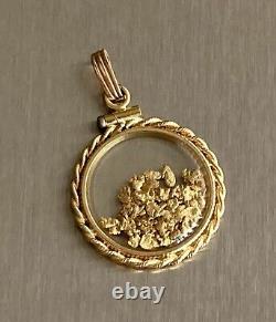 14k Yellow Gold Charm with 22k Yellow Gold Flakes Pendant 2.78g Fine Jewelry