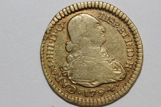 1794 Spain One Escudo 87.5% Gold Coin Grades Extremely Fine (num6914)