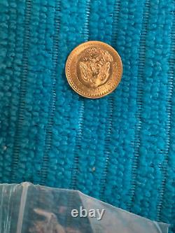 1945 (2 1/2) PESOS. 900 Fine DOS Y MEDIA MEXICAN GOLD COIN. EXACT COIN IN PHOTO