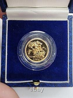 1984 UNITED KINGDOM GOLD PROOF HALF SOVEREIGN, 3.99g. 9167 FINE GOLD (BOXED)