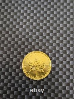 1986 1/10 Oz. 5$ Canadian Maple Leaf. 9999 Fine Gold Coin 1986 1/10 Oz. 5$ Canadian Maple Leaf. 9999 Fine Gold Coin