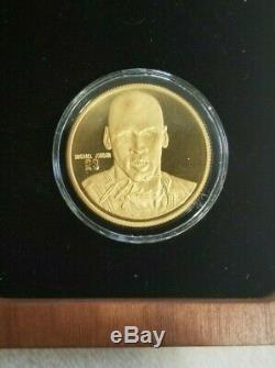 Michael Jordan 1995 Upper Deck. 999 Fine GOLD Coin #22 & Info Card Highland Mint